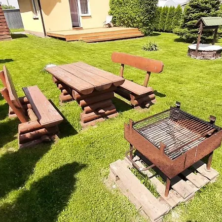 Uroczy Z Kominkiem Σπίτι διακοπών Lipowa