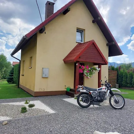 Uroczy Z Kominkiem *