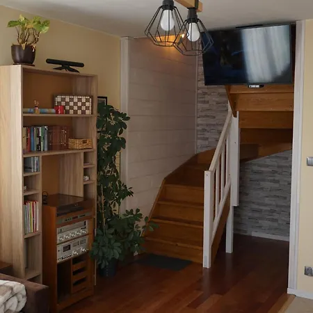 Uroczy Z Kominkiem Holiday home Lipowa