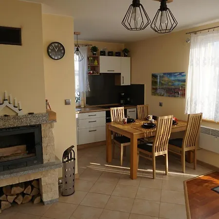 Uroczy Z Kominkiem *