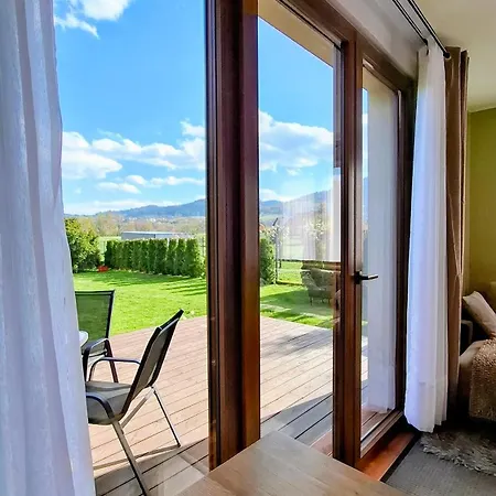 Uroczy Z Kominkiem Holiday home