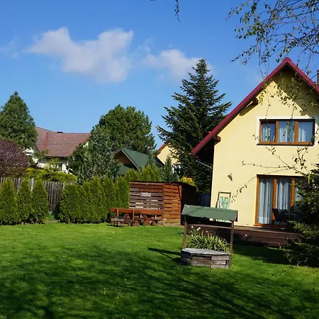 Feriehus Uroczy Z Kominkiem