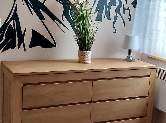 Uroczy Z Kominkiem 펜션 *