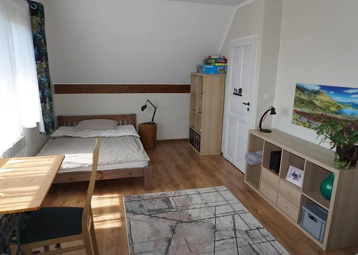 Uroczy Z Kominkiem * 리포와